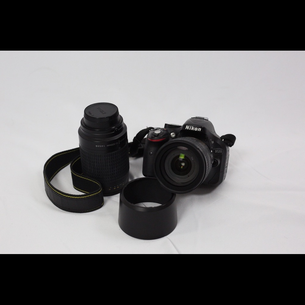 Nikon camera D5200